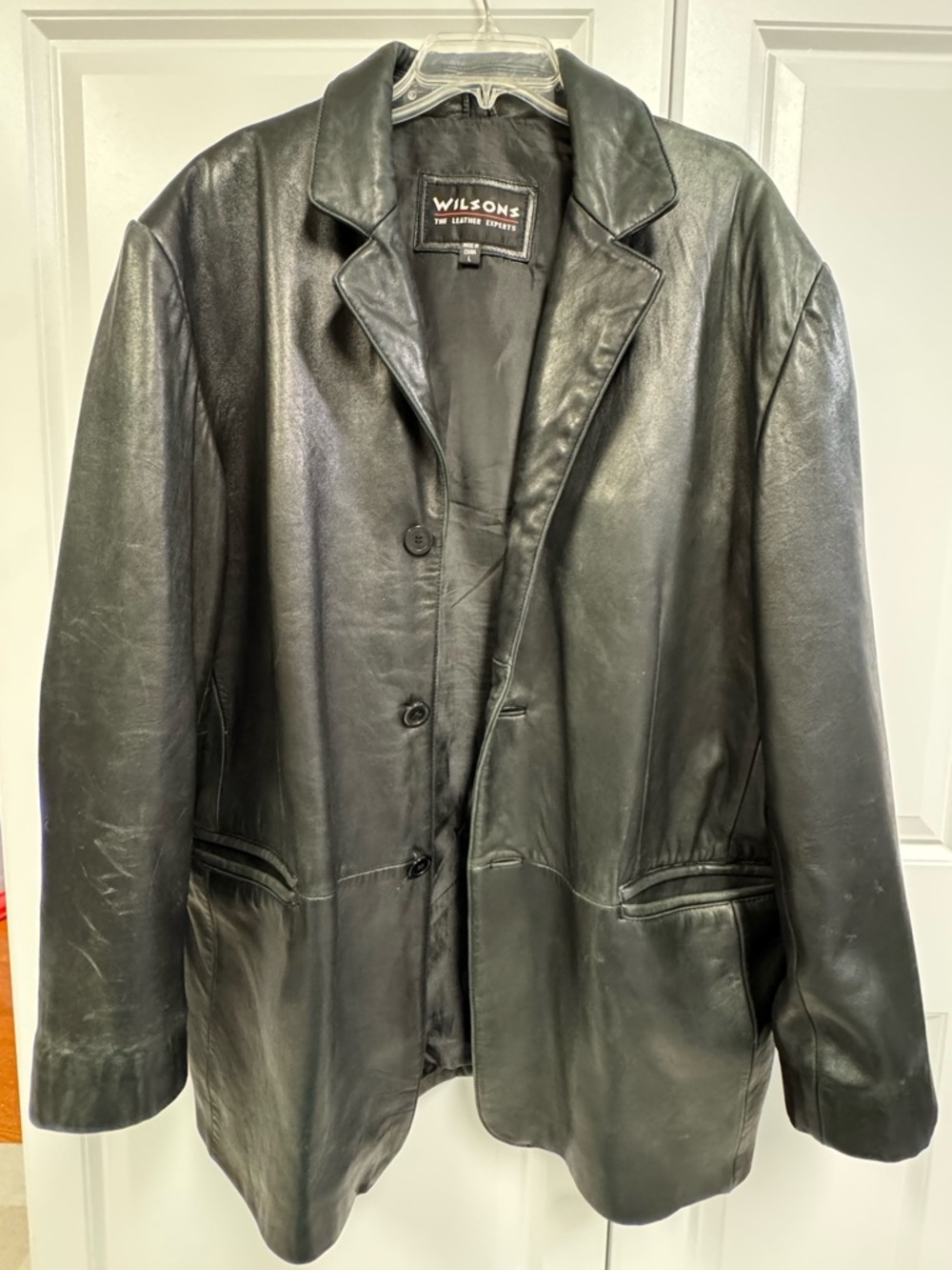 Wilsons Leather Men's Jacket Size Large Black Genuine Leather Classic Button-Up